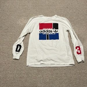 Adidas originals long sleeve t shirt size medium great condition